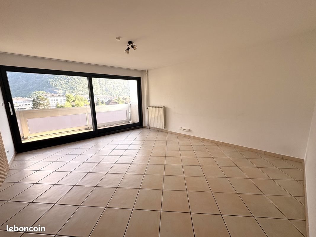 Appartement à vendre, 100m², Cluses