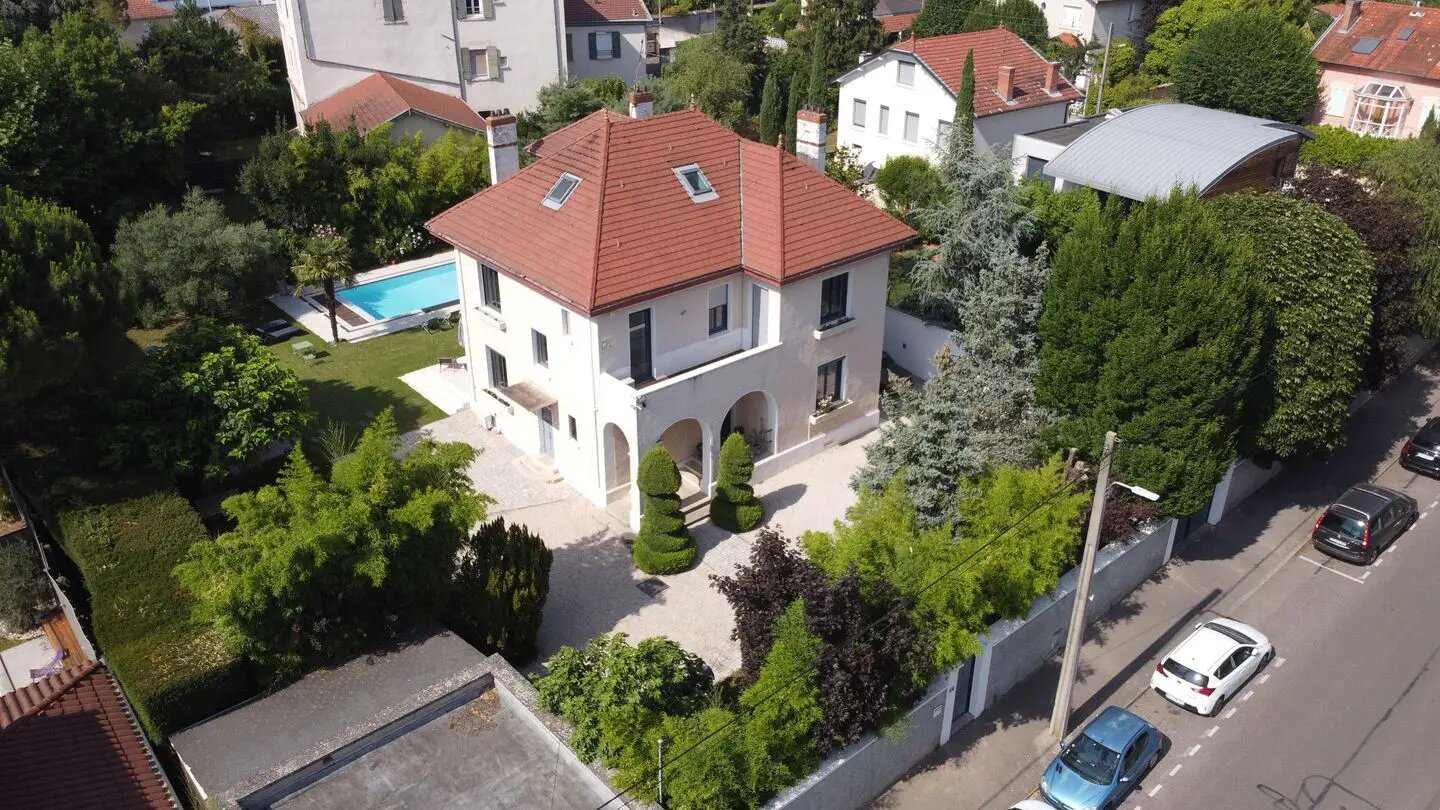 Maison à vendre, 324m², Bron