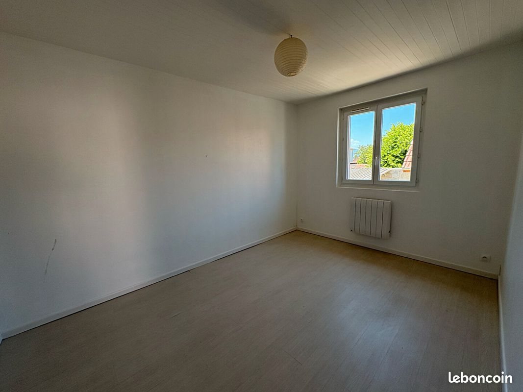 Appartement à louer, 31m², Roanne