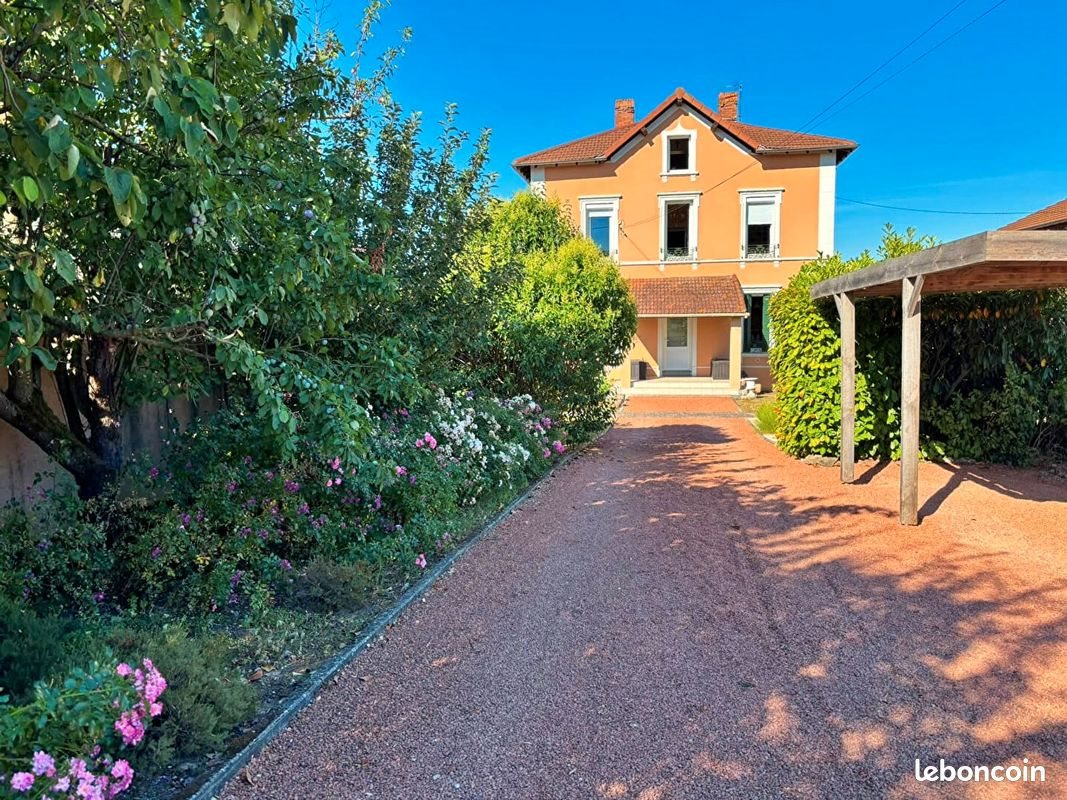 Maison à vendre, 170m², Saint-Jodard