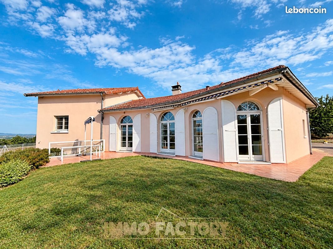 Maison à vendre, 155m², Perreux
