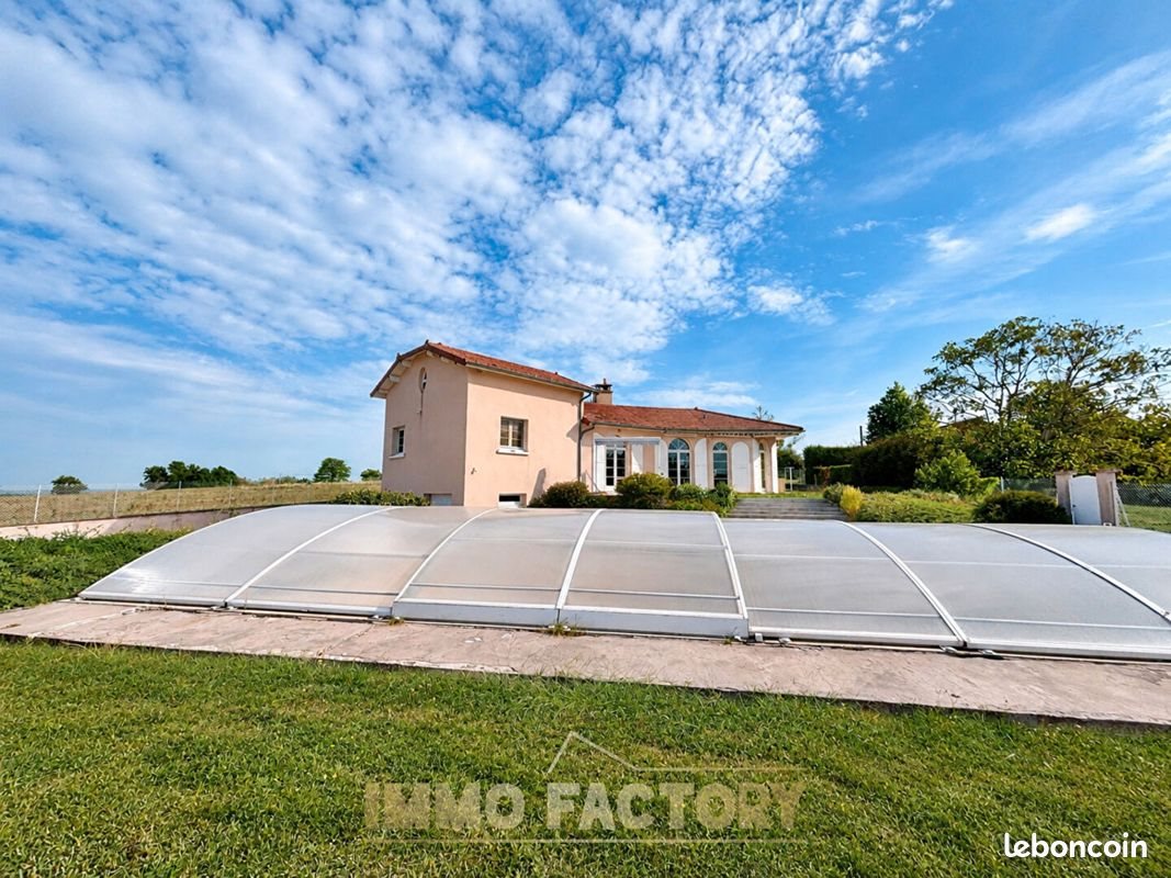 Maison à vendre, 155m², Perreux