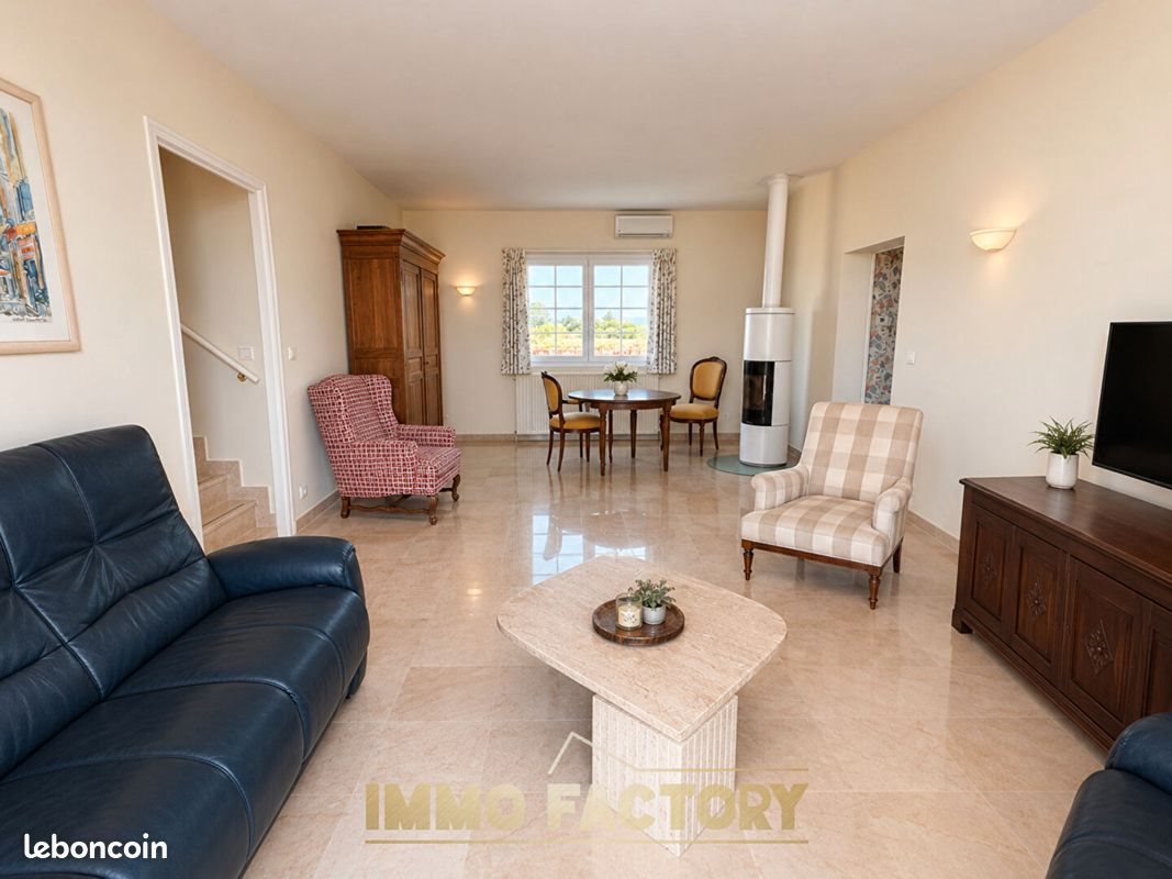 Maison à vendre, 155m², Perreux