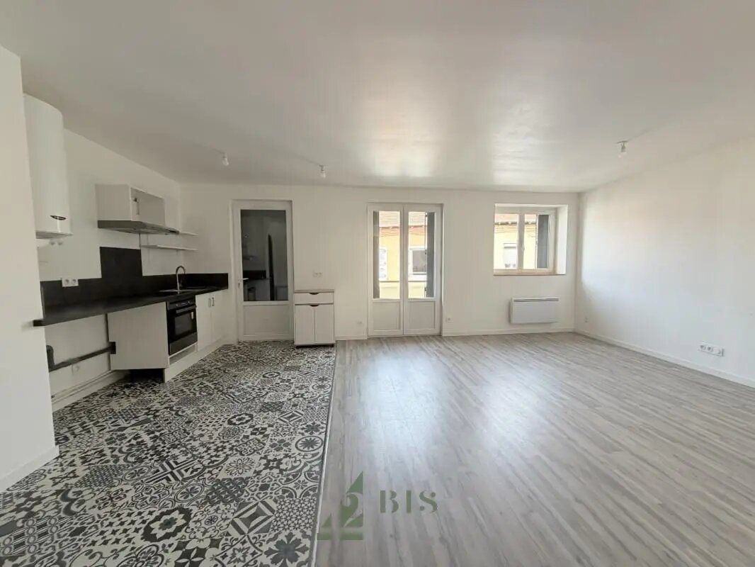 Appartement à louer, 66m², Roanne