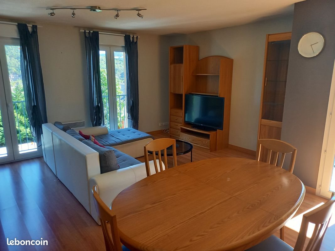 Appartement à louer, 76m², Marvejols