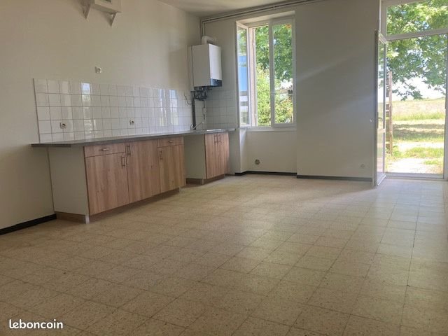 Maison à louer, 81m², Saint-Laurent-Médoc