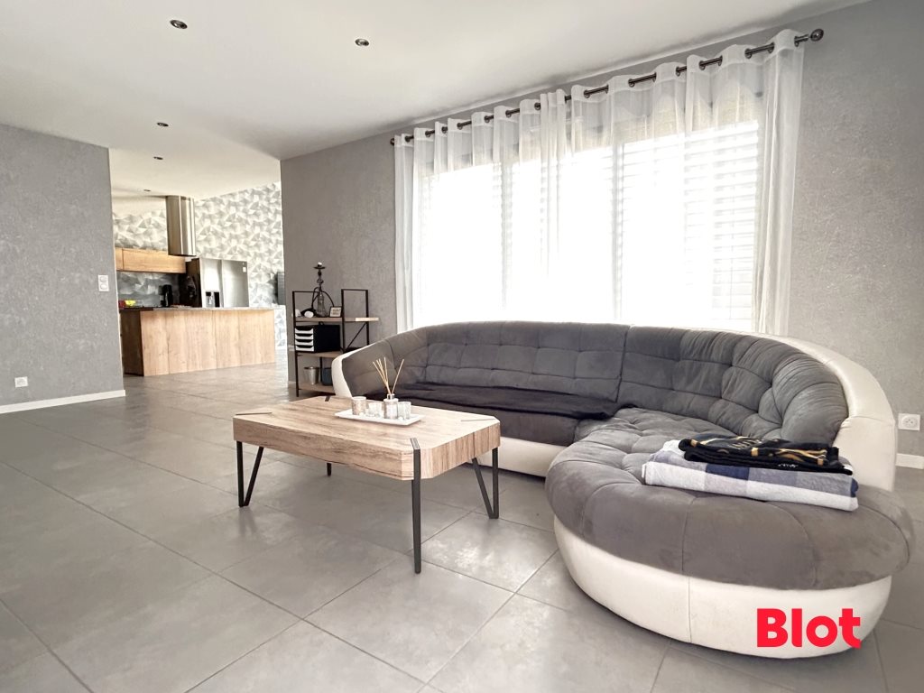 Maison à vendre, 133m², Chasné-sur-Illet