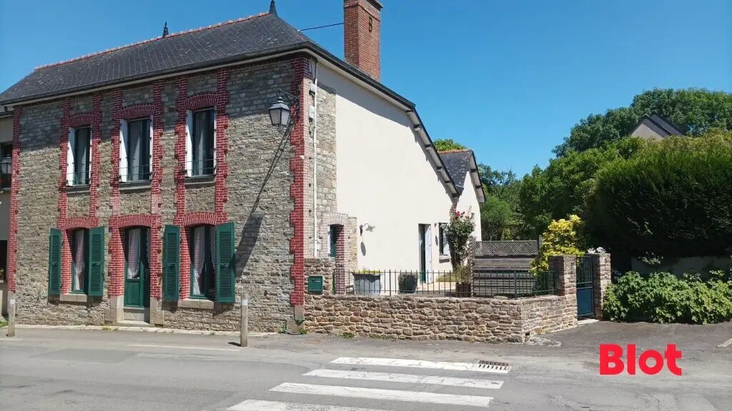 Maison à vendre, 155m², Saint-Sulpice-la-Forêt