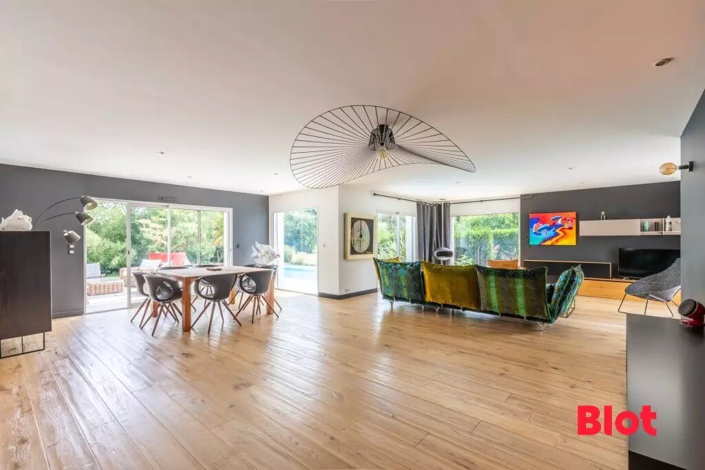 Maison à vendre, 190m², Liffré