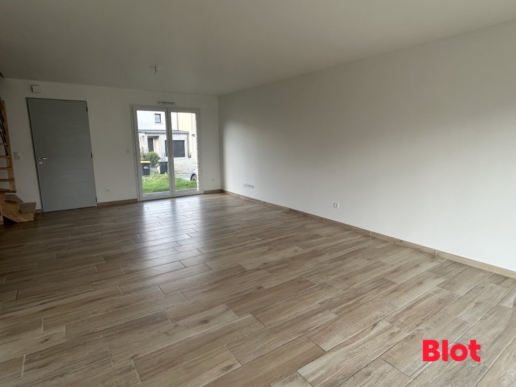Maison à vendre, 140m², Chasné-sur-Illet