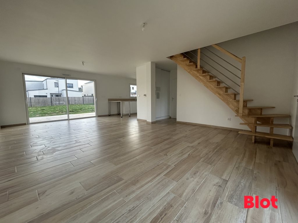 Maison à vendre, 140m², Chasné-sur-Illet