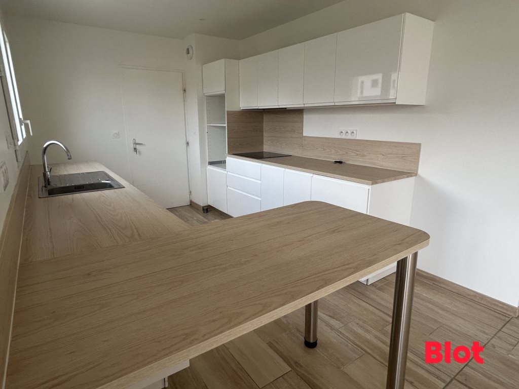 Maison à vendre, 140m², Chasné-sur-Illet