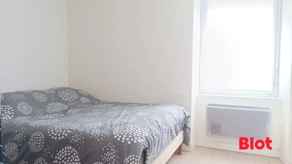Maison à vendre, 71m², Dourdain