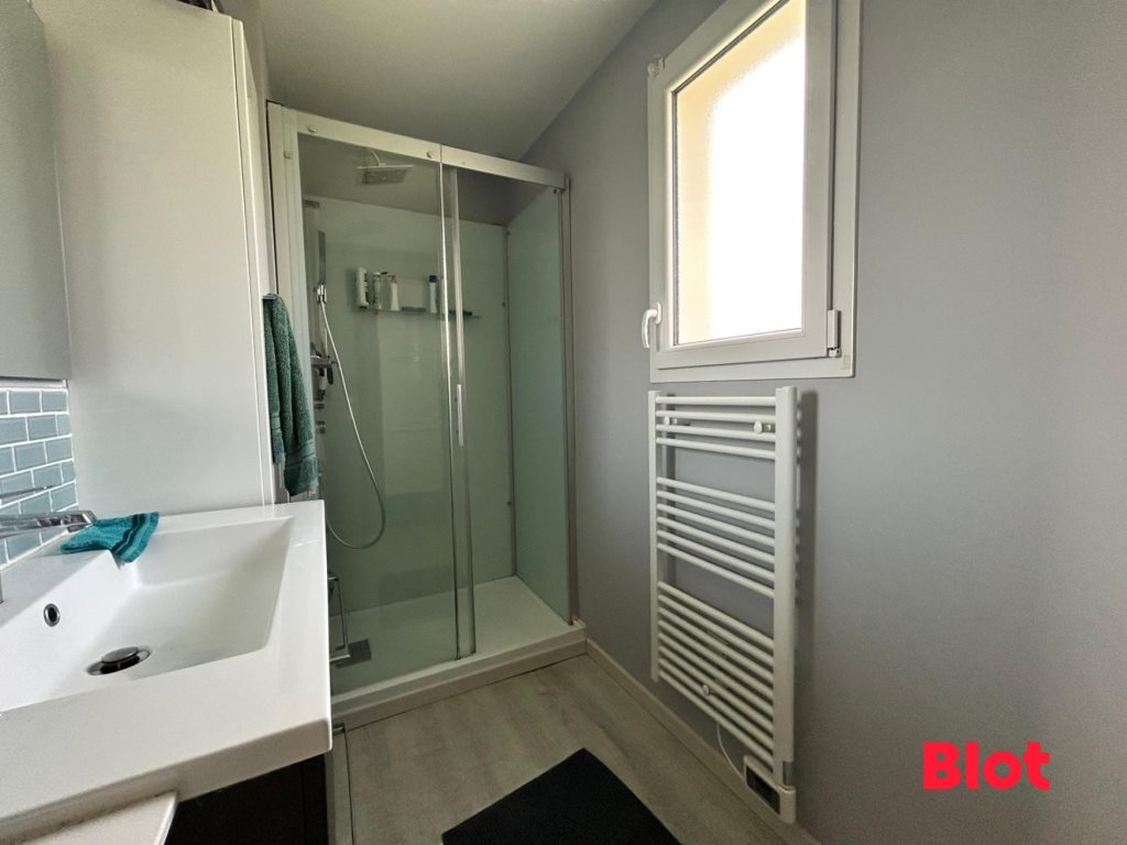Maison à vendre, 99m², Mézières-sur-Couesnon