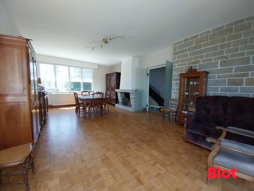 Maison à vendre, 132m², Val-Couesnon