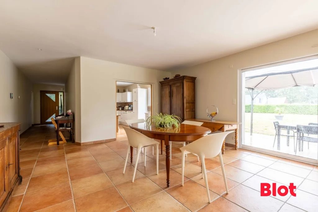 Maison à vendre, 243m², Sens-de-Bretagne