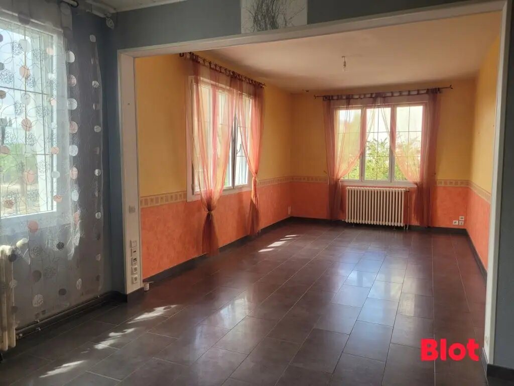 Maison à vendre, 89m², Saint-Aubin-d'Aubigné