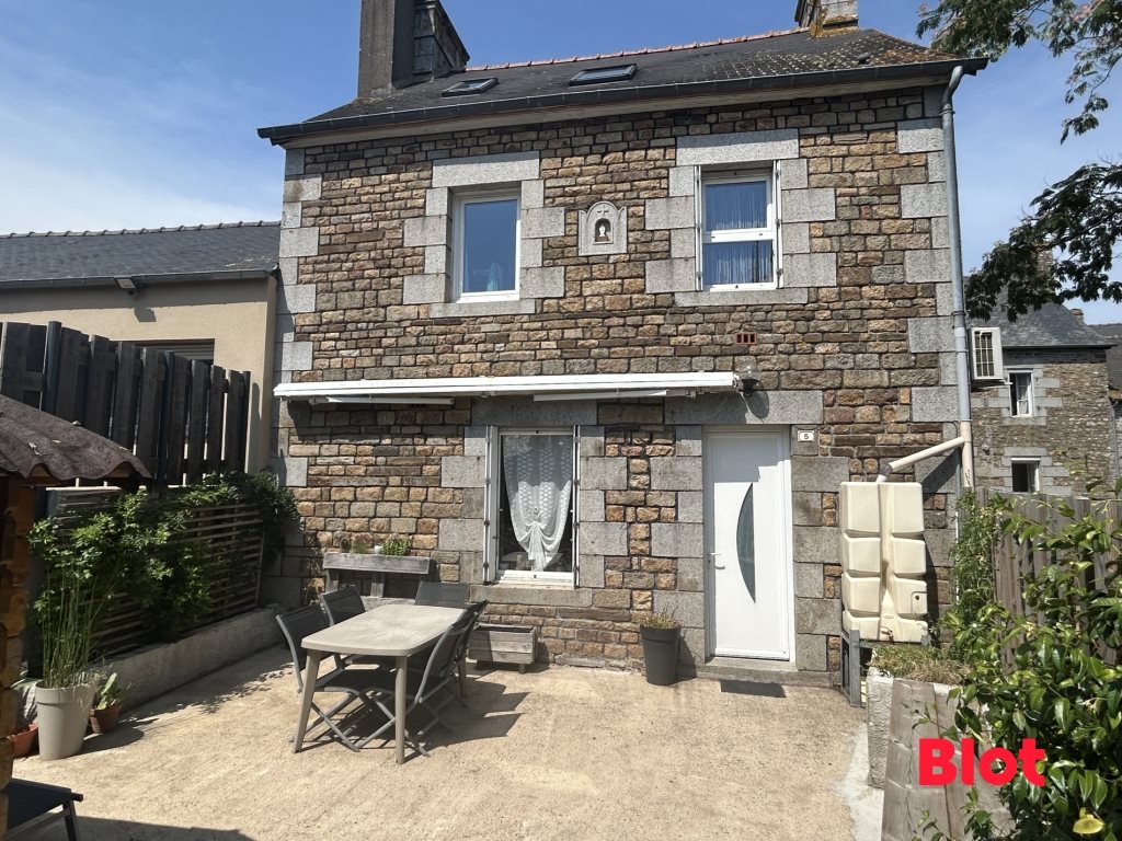 Maison à vendre, 84m², Rives-du-Couesnon