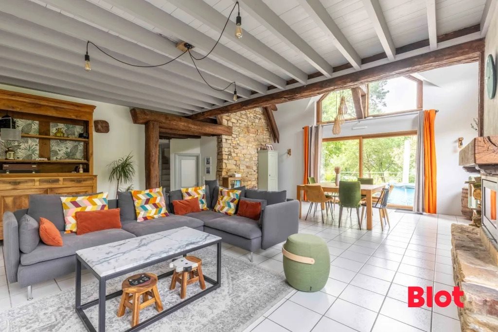 Maison à vendre, 240m², Liffré