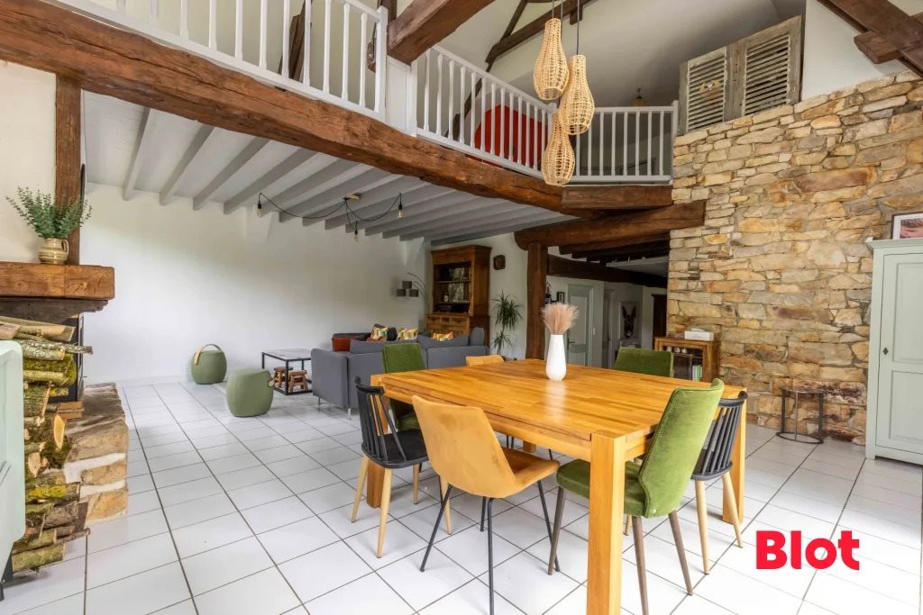 Maison à vendre, 240m², Liffré