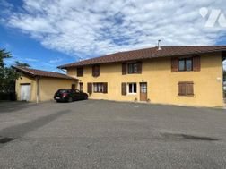 Appartement à louer, 93m², Attignat