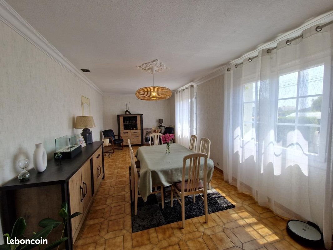 Maison à vendre, 100m², La Ménitré