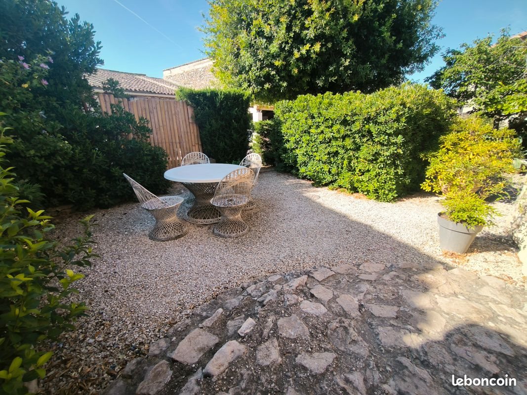 Maison à louer, 45m², Pernes-les-Fontaines