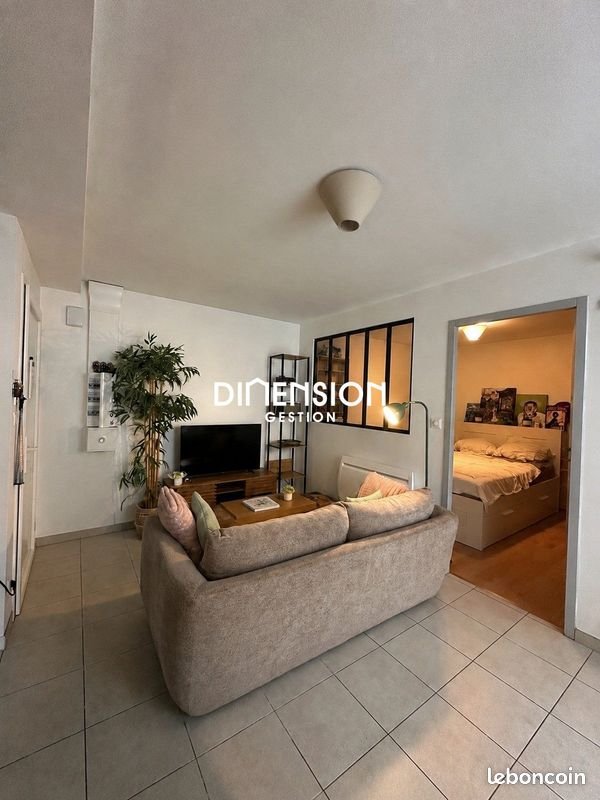 Appartement à louer, 29m², Créon