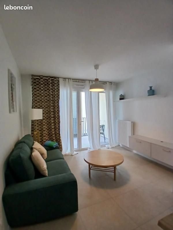 Appartement à louer, 57m², Pau