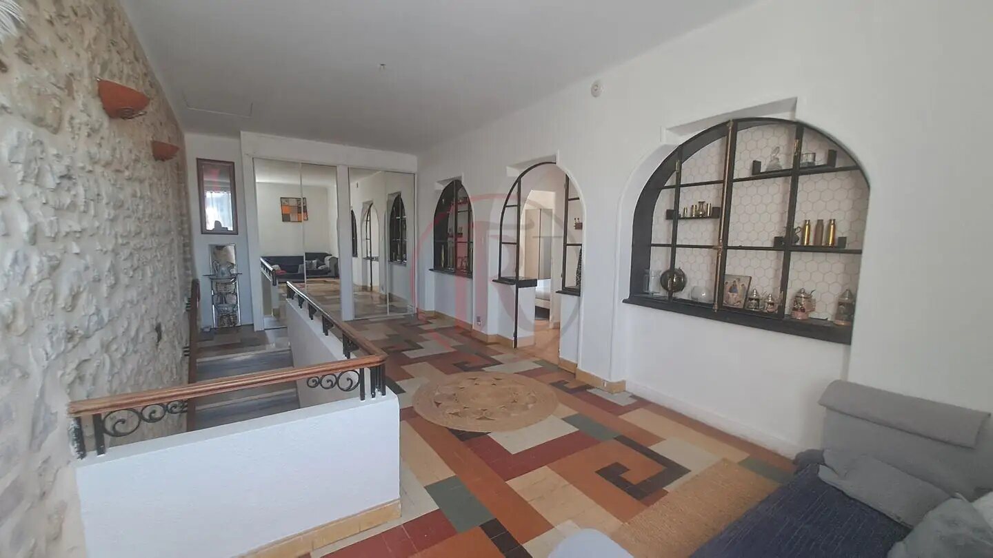 Maison à vendre, 286m², Saint-Hilaire-de-Brethmas