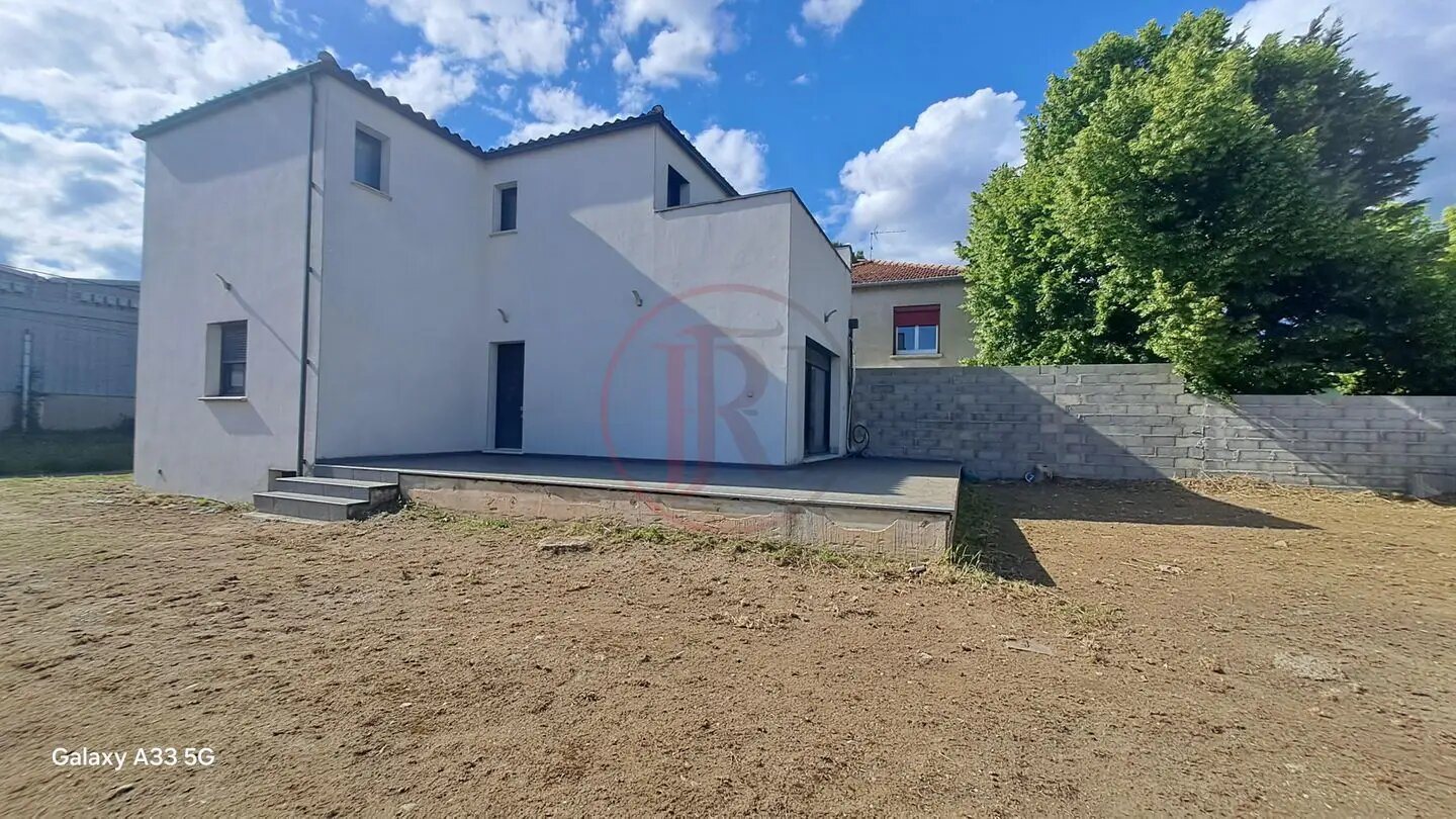 Maison à vendre, 116m², Saint-Privat-des-Vieux