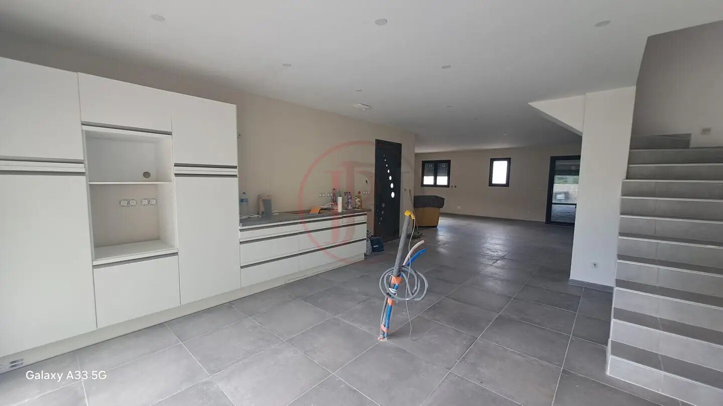 Maison à vendre, 116m², Saint-Privat-des-Vieux