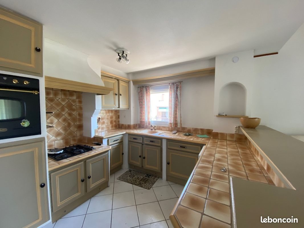 Appartement à louer, 55m², La Farlède