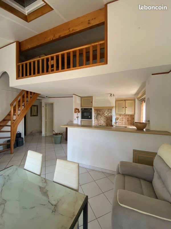 Appartement à louer, 55m², La Farlède