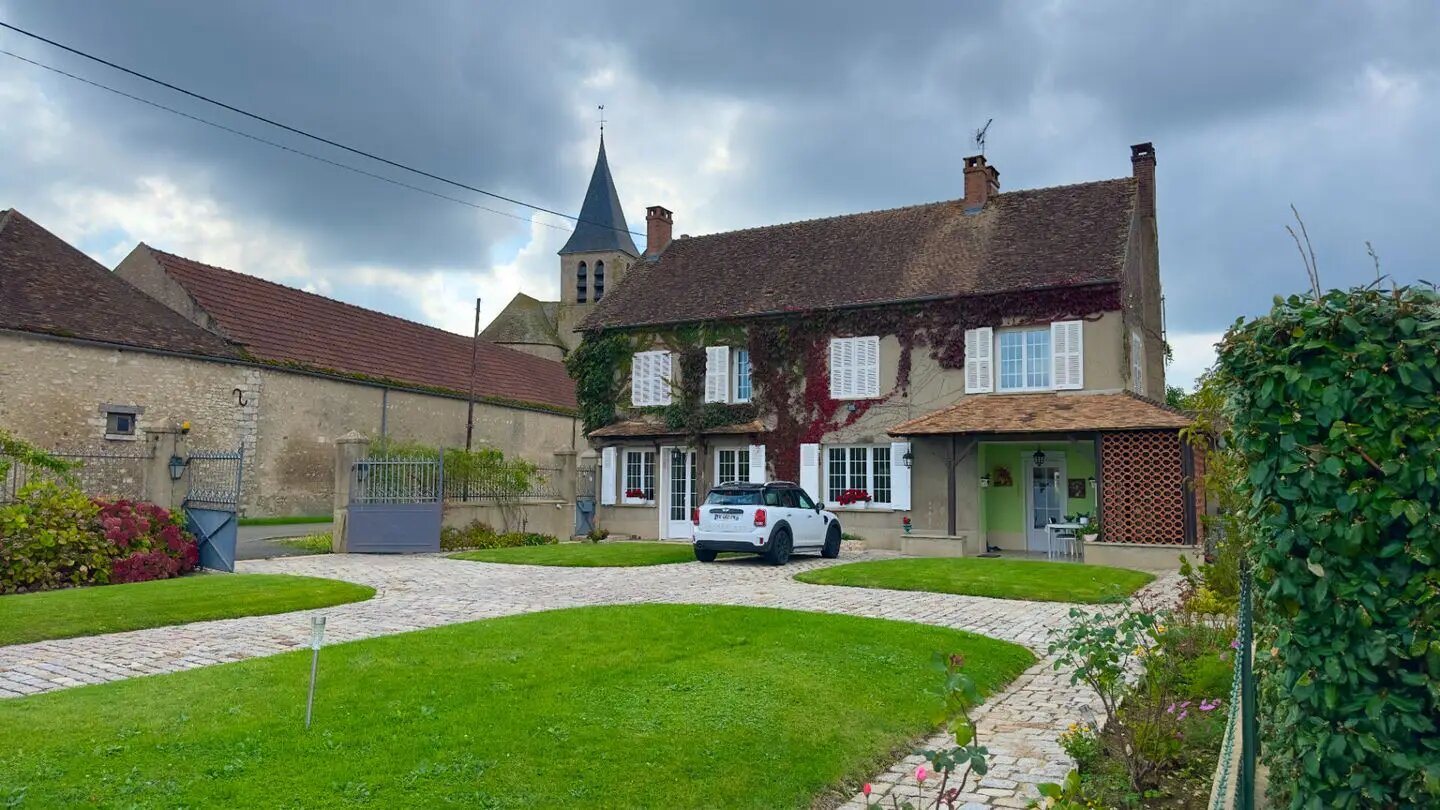 Maison à vendre, 200m², Bransles