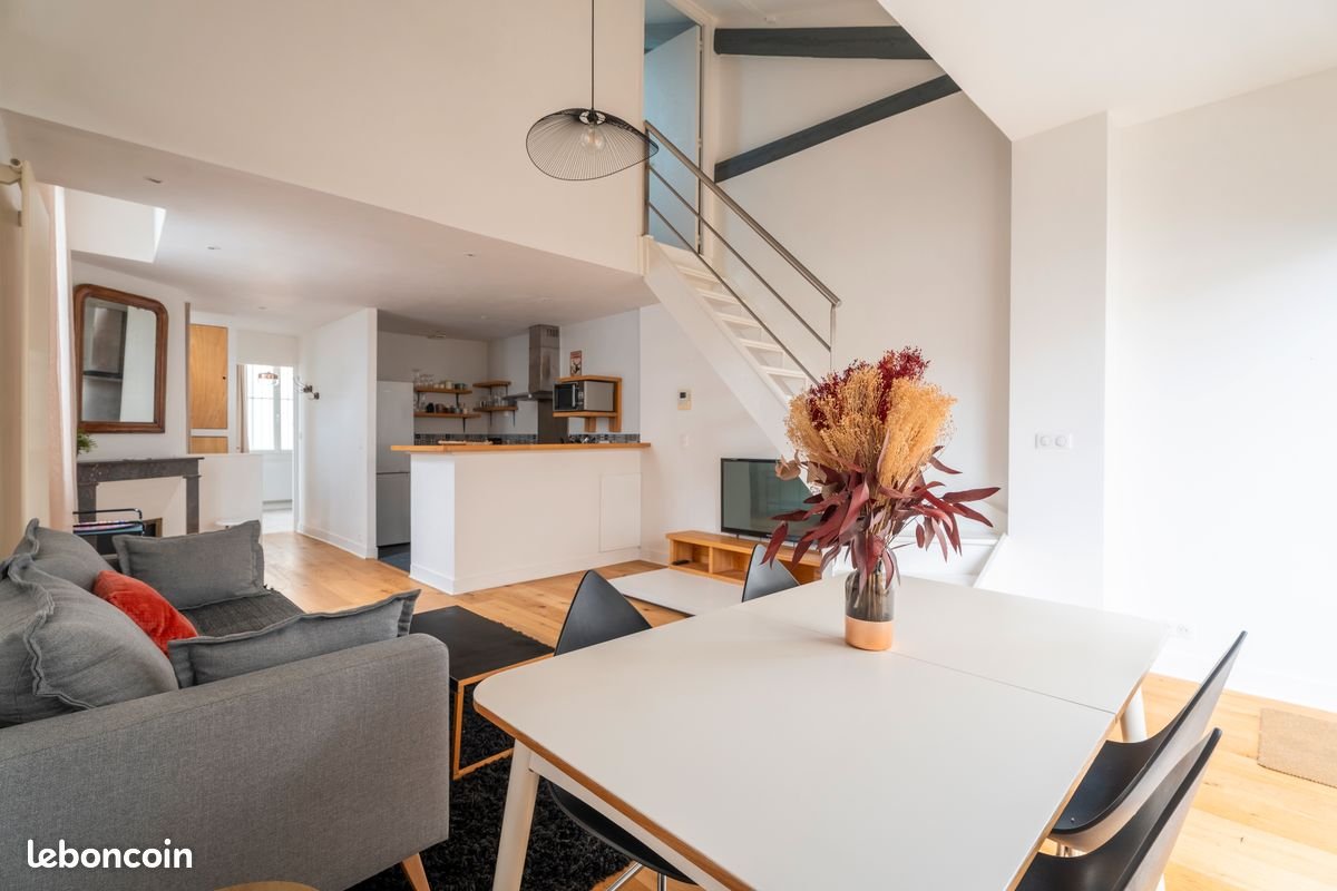 Maison à louer, 99m², Bordeaux