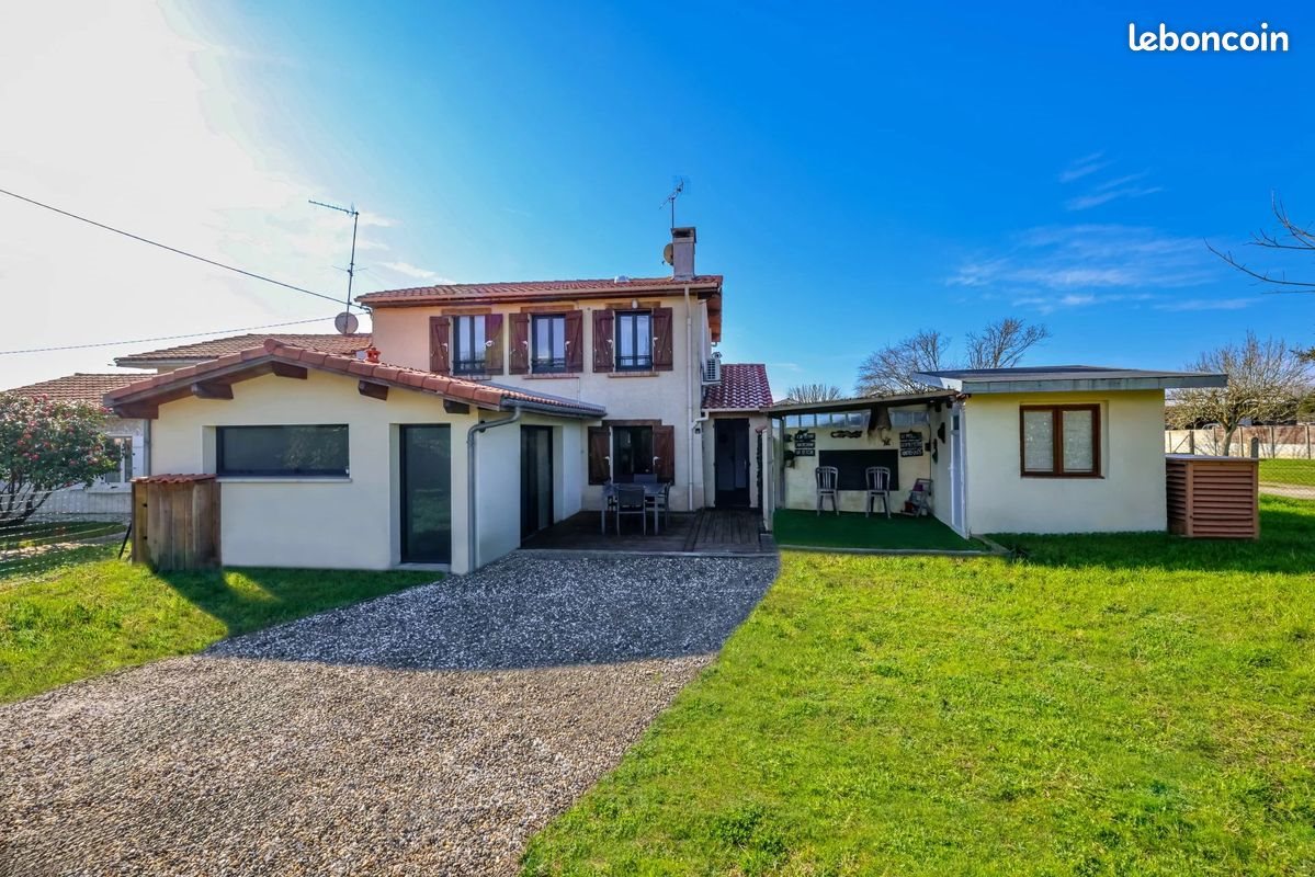 Maison à vendre, 131m², Salles
