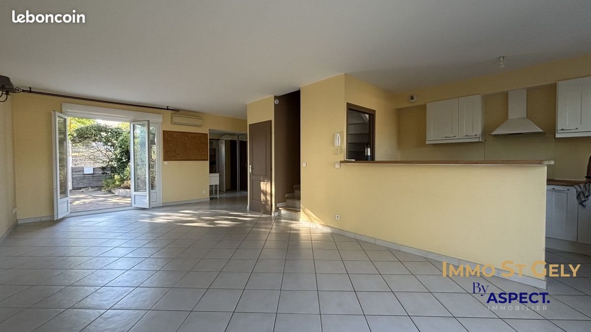 Maison à louer, 98m², Saint-Vincent-de-Barbeyrargues