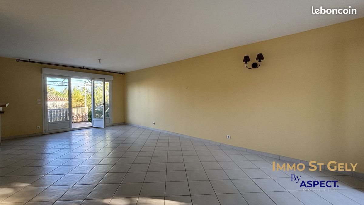 Maison à louer, 98m², Saint-Vincent-de-Barbeyrargues