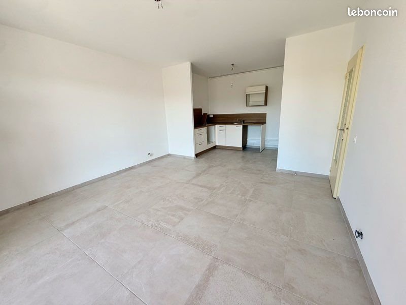 Appartement à louer, 46m², Istres