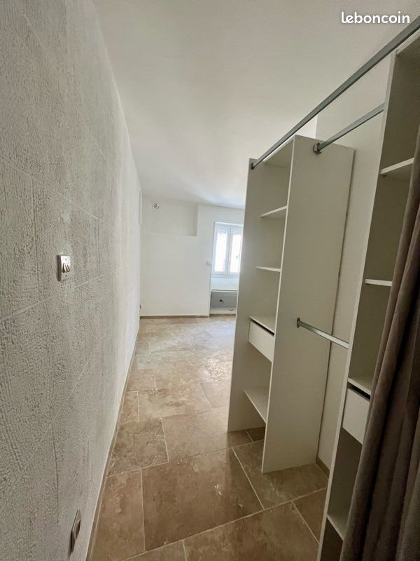 Appartement à louer, 33m², Istres