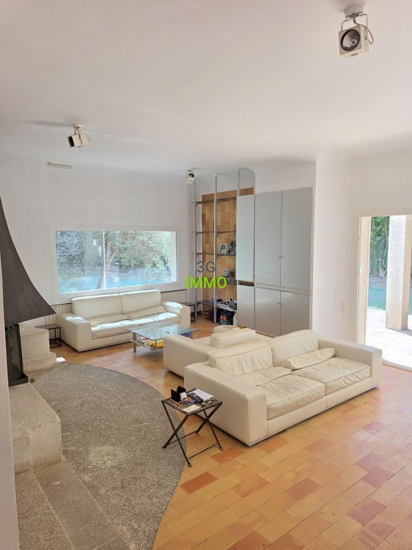 Maison à vendre, 4m², Nîmes