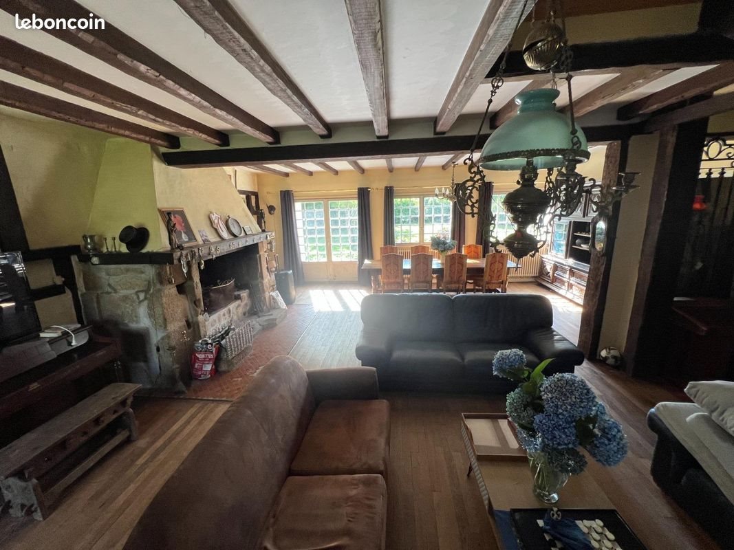 Maison à vendre, 221m², Saint-Évarzec