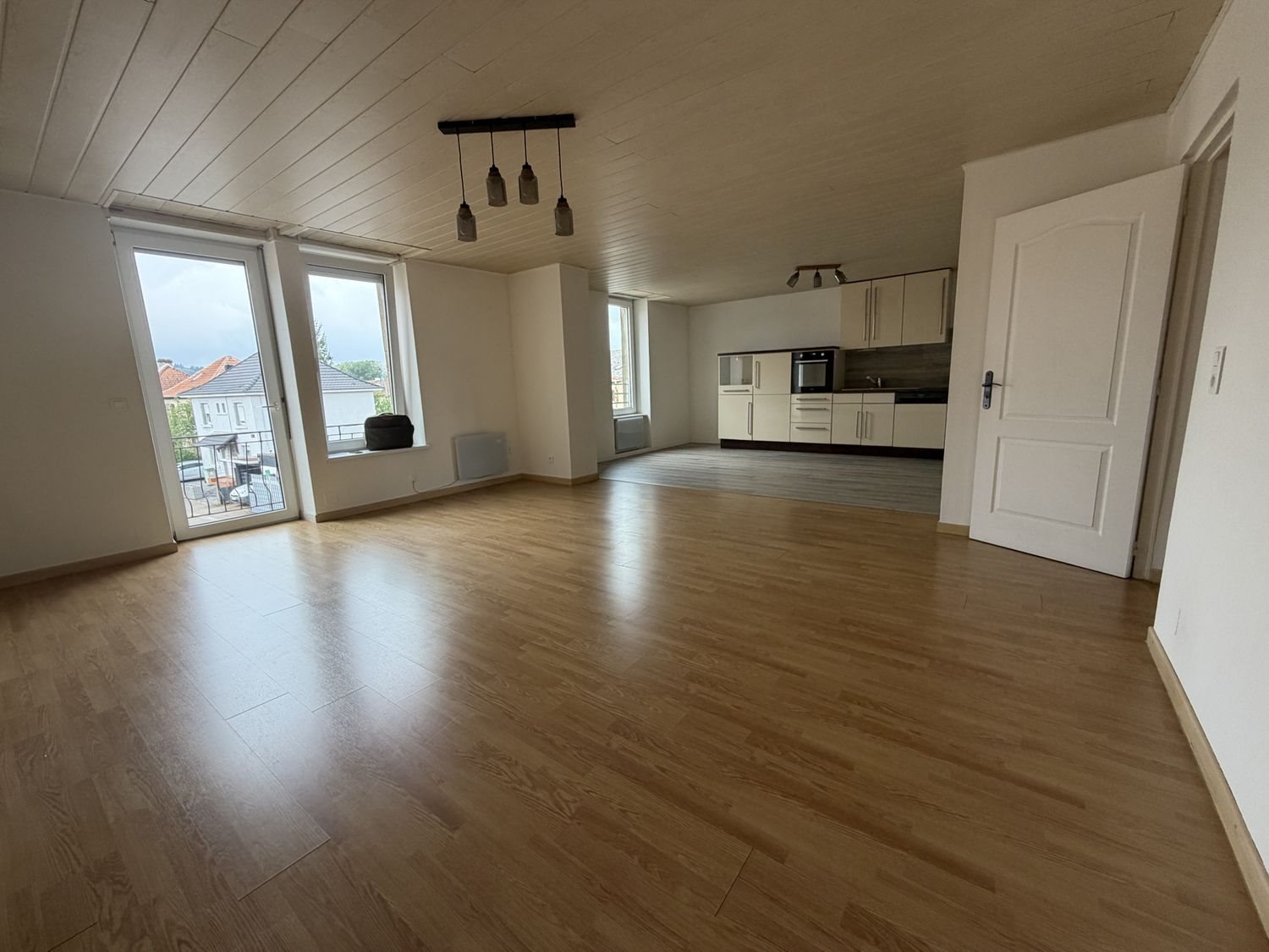 Appartement à louer, 87m², Falck