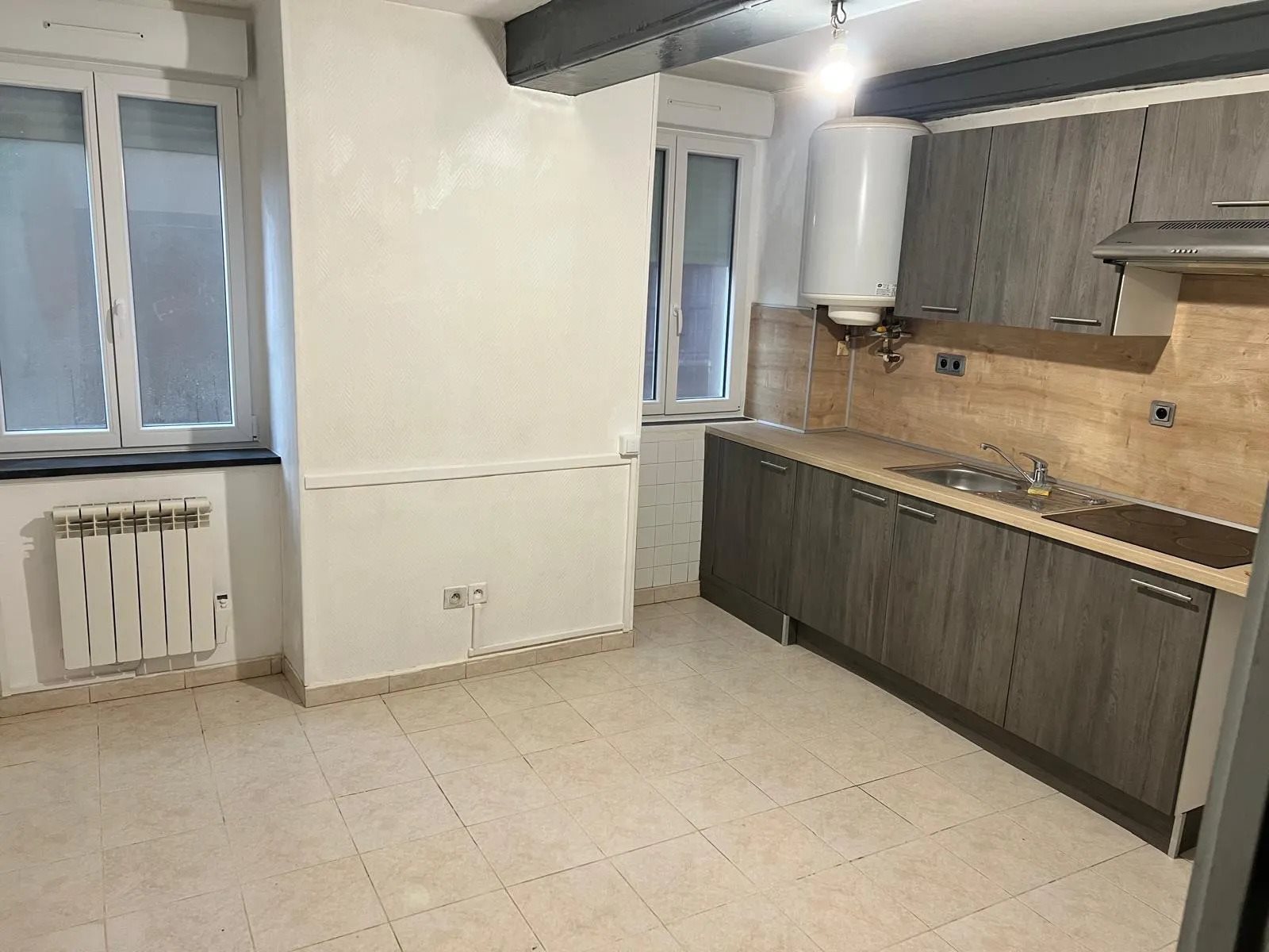 Appartement à louer, 51m², Château-Chinon (Ville)