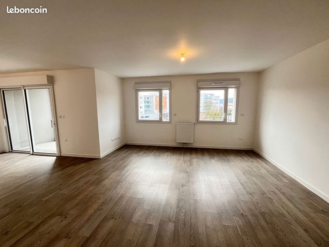 Appartement à louer, 70m², Maromme