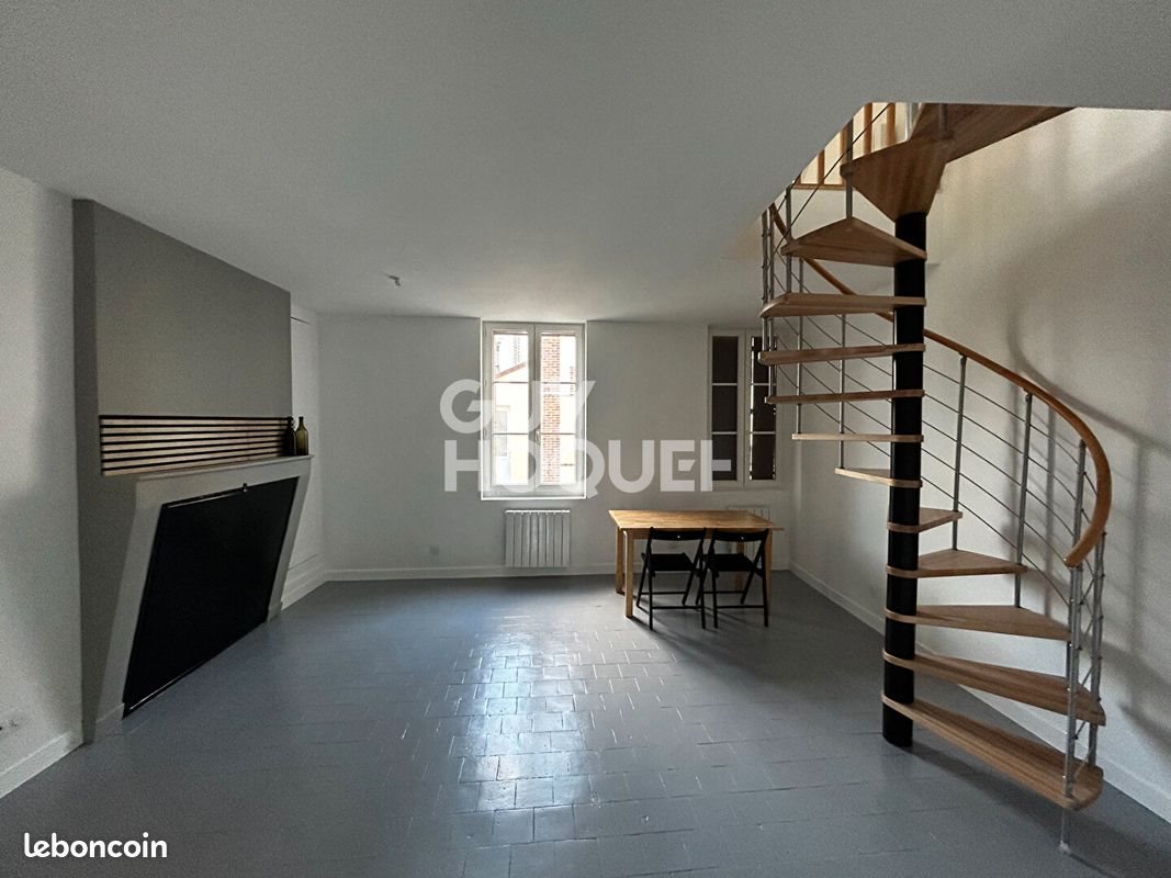 Maison à louer, 43m², Droué