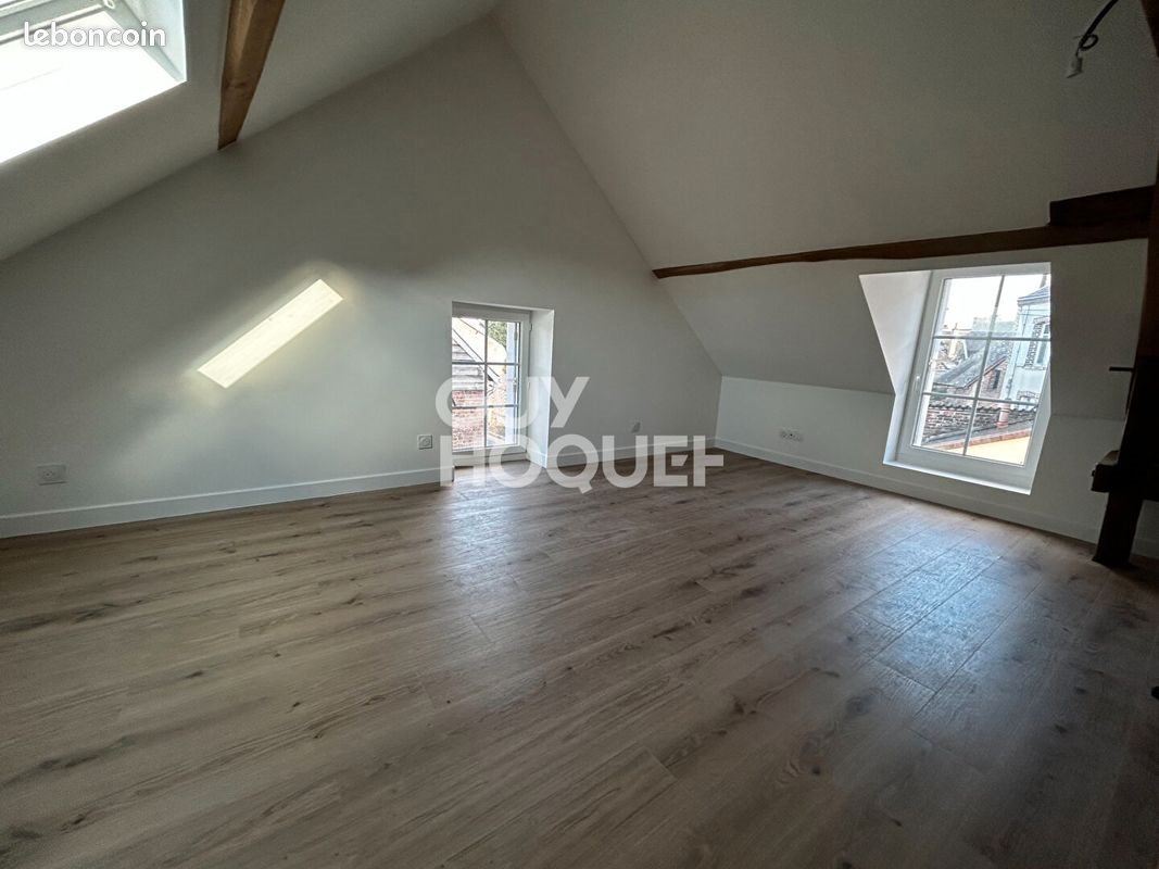 Maison à louer, 43m², Droué