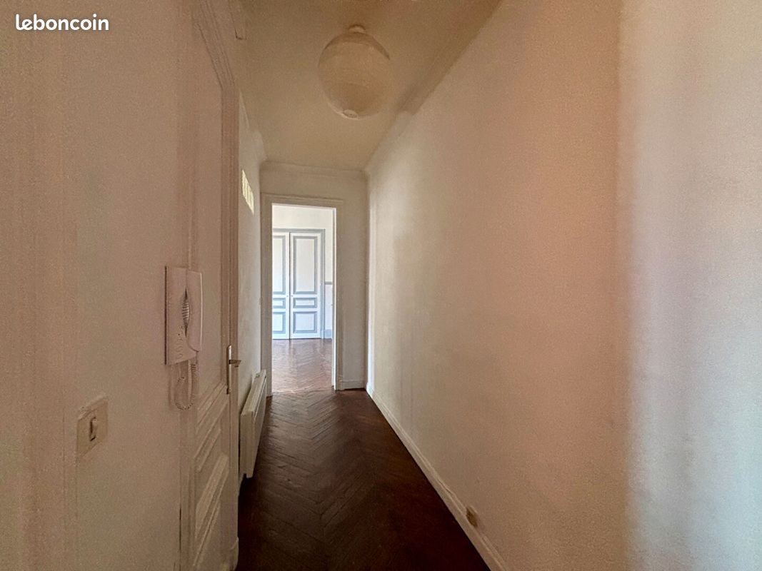 Appartement à louer, 47m², Elbeuf
