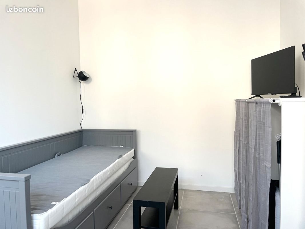 Appartement à louer, 17m², Saint-Pierre-lès-Elbeuf